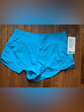 NWT Lululemon Hotty Hot HR (high rise) Short 2.5” Kayak Blue Light Size 14